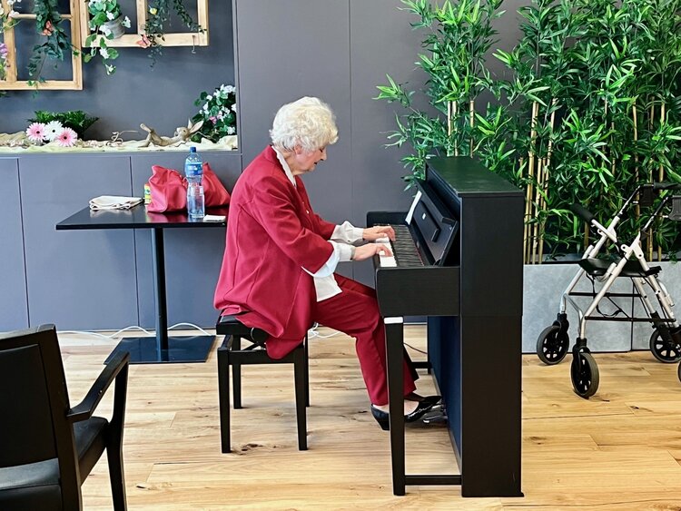 Konzert mit Tatjana Schaumova, Konzertpianistin